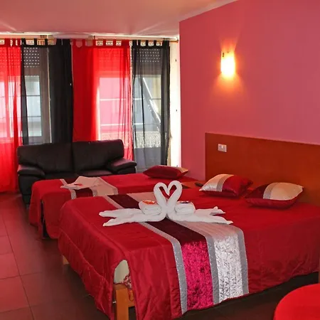 Monte Carlo Love Guest house Porto